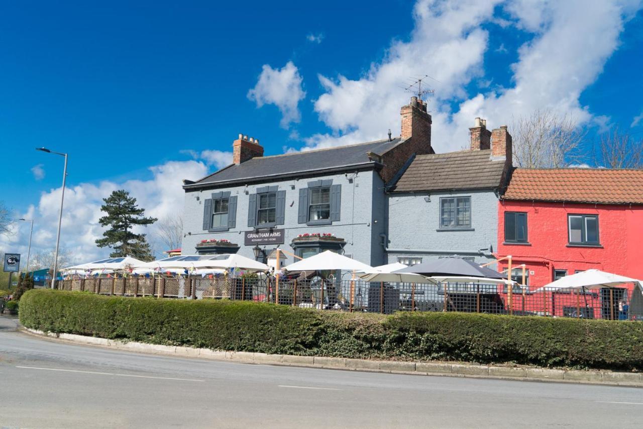 Grantham Arms Hotell Boroughbridge Eksteriør bilde